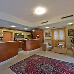 Garni Orchidea 3* 말세진느