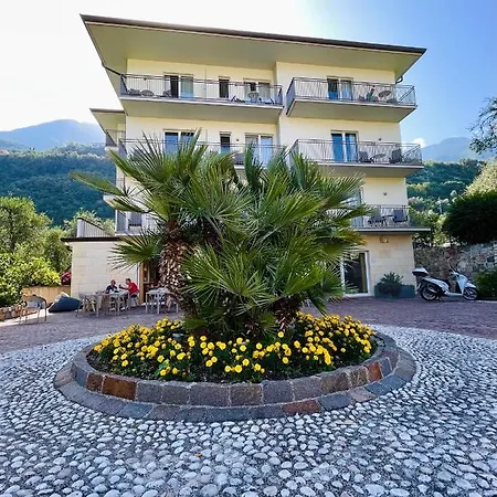 Garni Orchidea Szálloda 3*