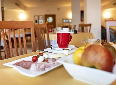 Hotel Garnì Orchidea Malcesine