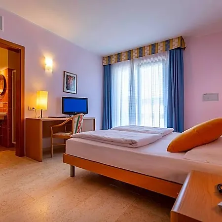 Garni Orchidea Hotel 3*
