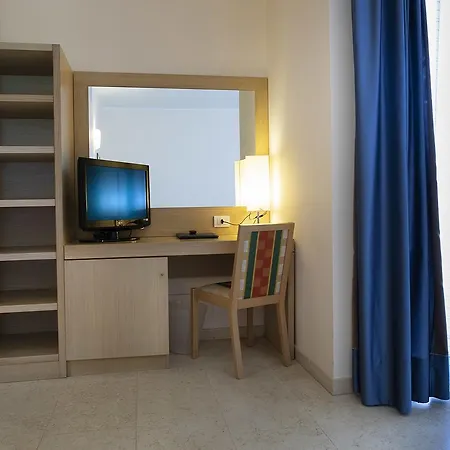 Garni Orchidea 3* מאלצ'סינה