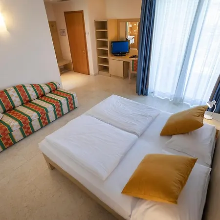 Garni Orchidea Hotel 3*