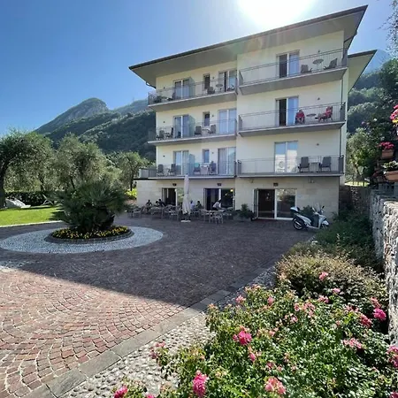 Garni Orchidea Hotel 3*