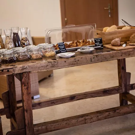 Garni Orchidea Malcesine