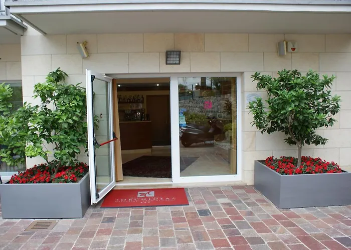 Hotel Garnì Orchidea 3*